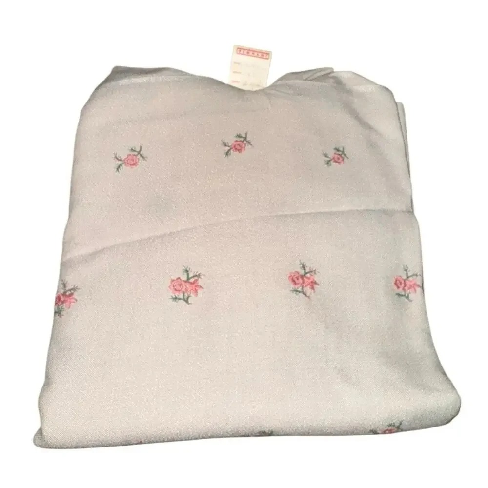 Vintage 1961 Penneys Fabric Remnant 2 Yards 45in Tiny Floral Calico NOS‎ w/ Tag